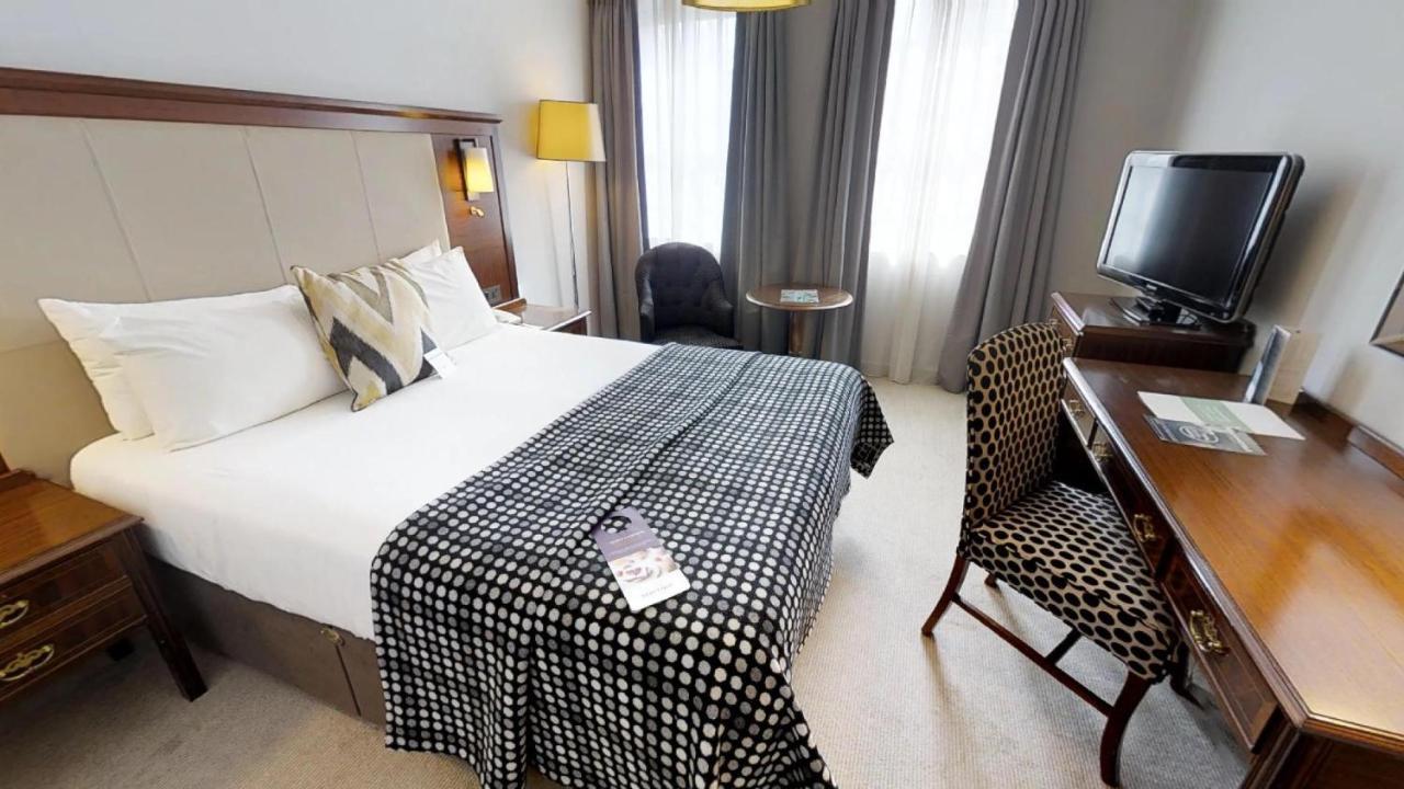 Mercure Exeter Southgate Hotel Bagian luar foto