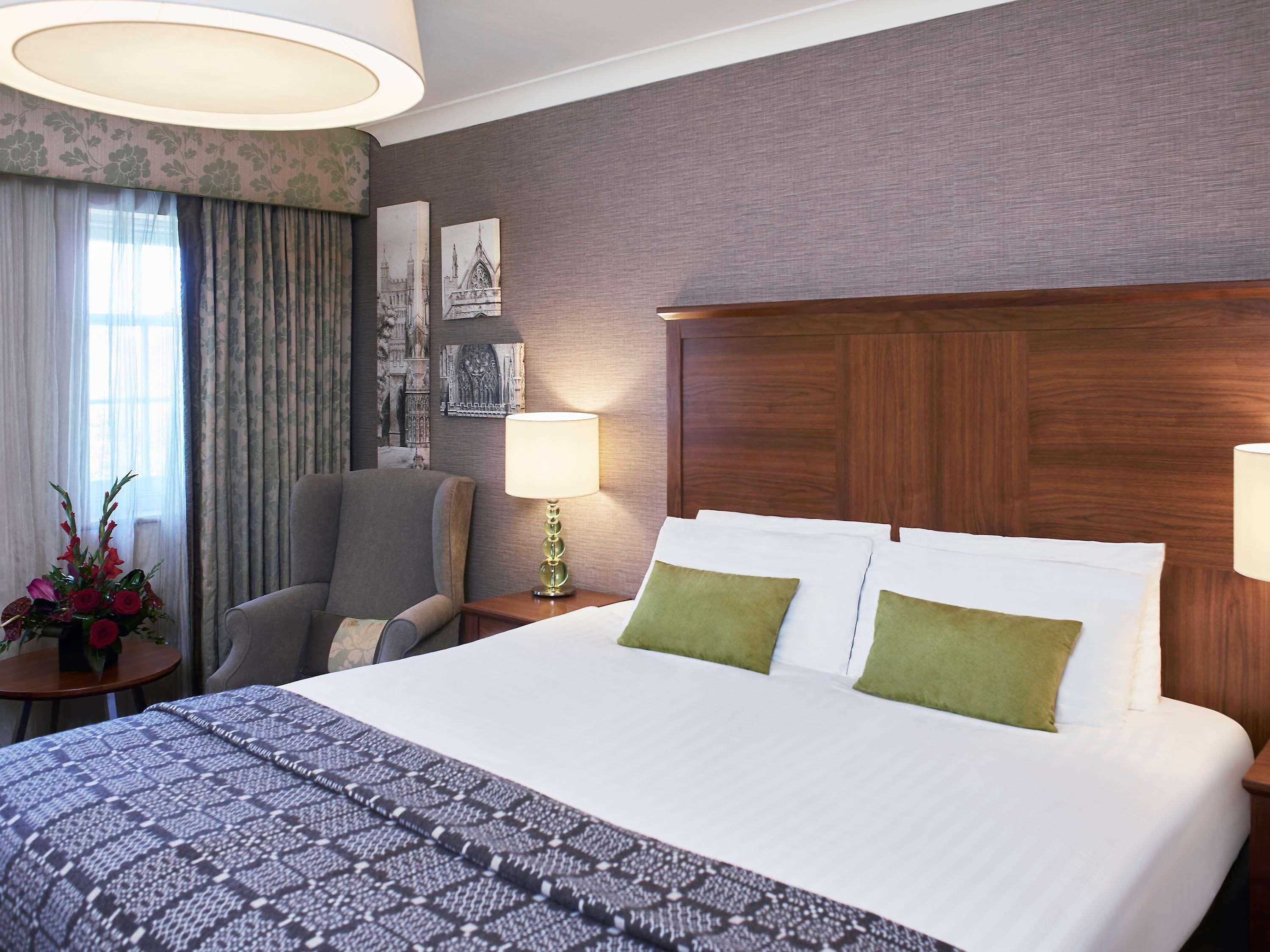 Mercure Exeter Southgate Hotel Bagian luar foto