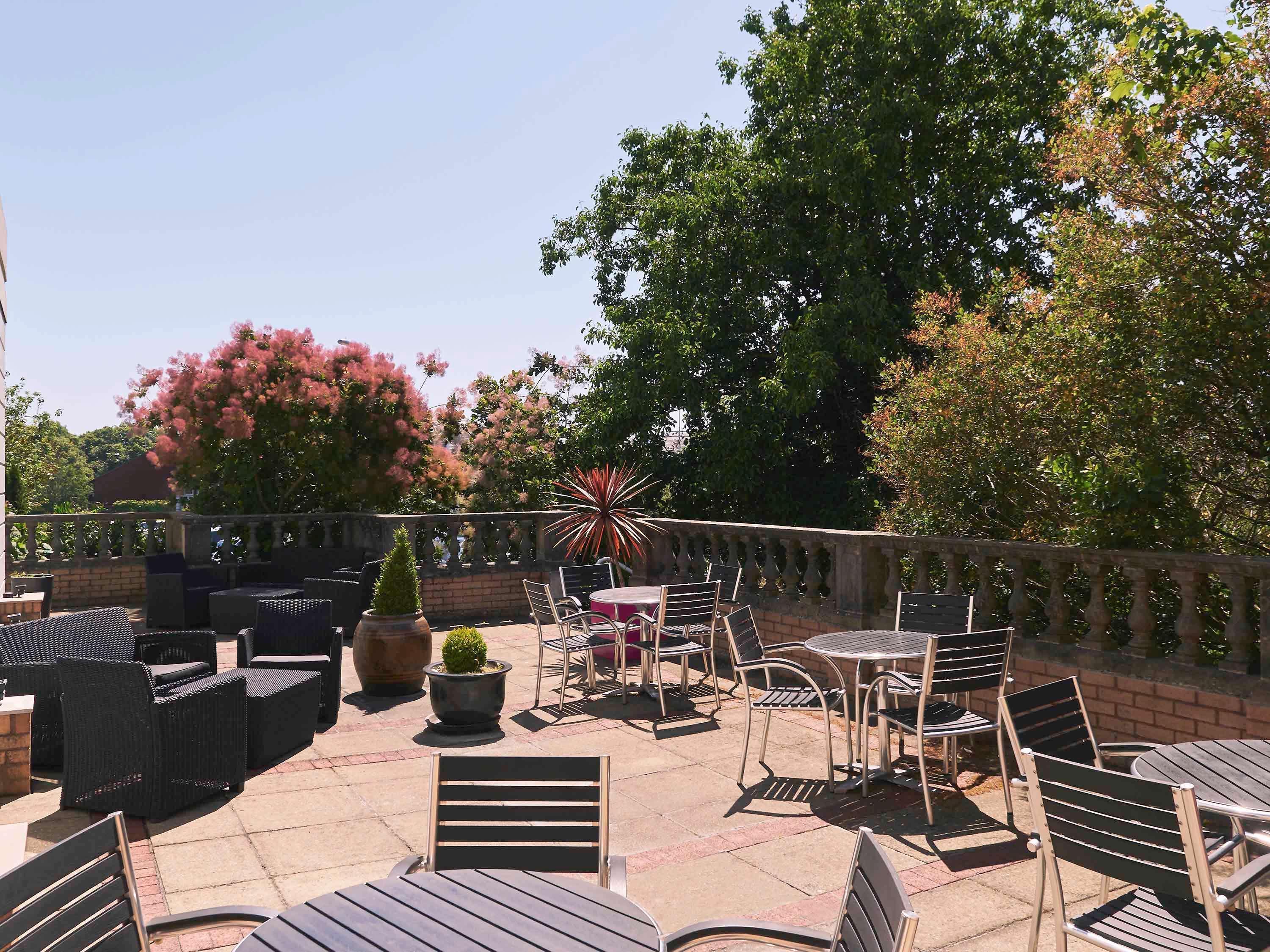 Mercure Exeter Southgate Hotel Bagian luar foto