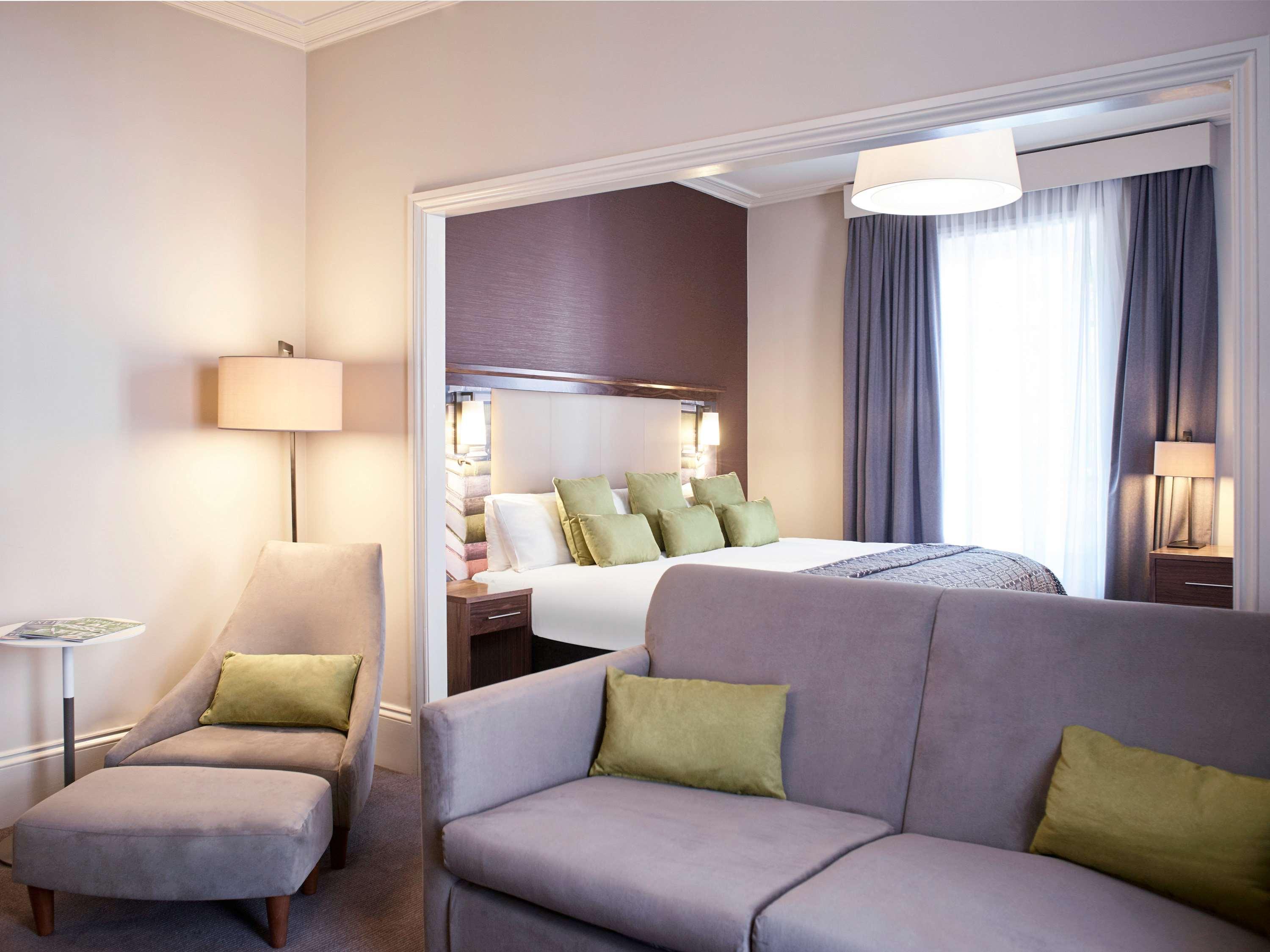 Mercure Exeter Southgate Hotel Bagian luar foto