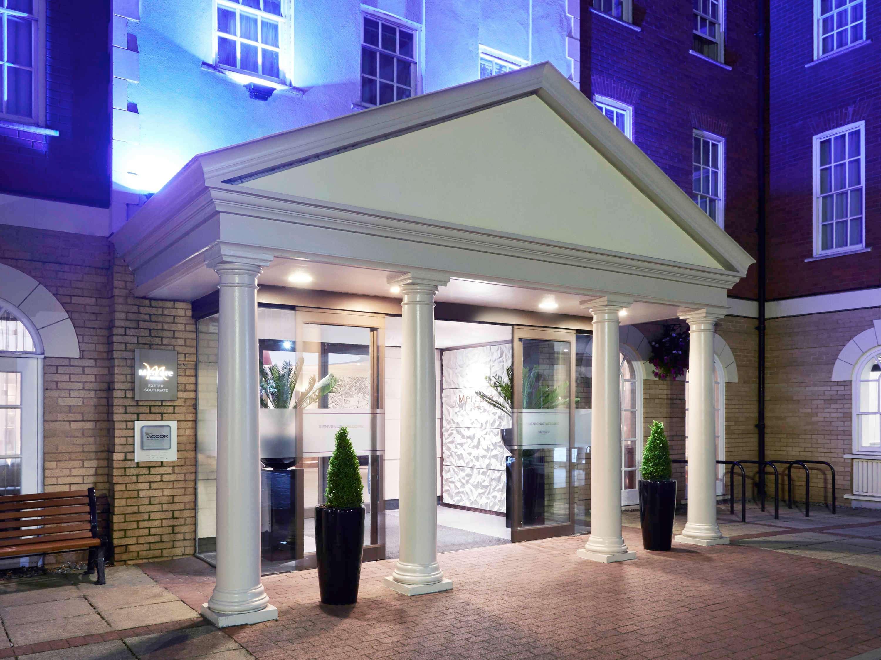 Mercure Exeter Southgate Hotel Bagian luar foto