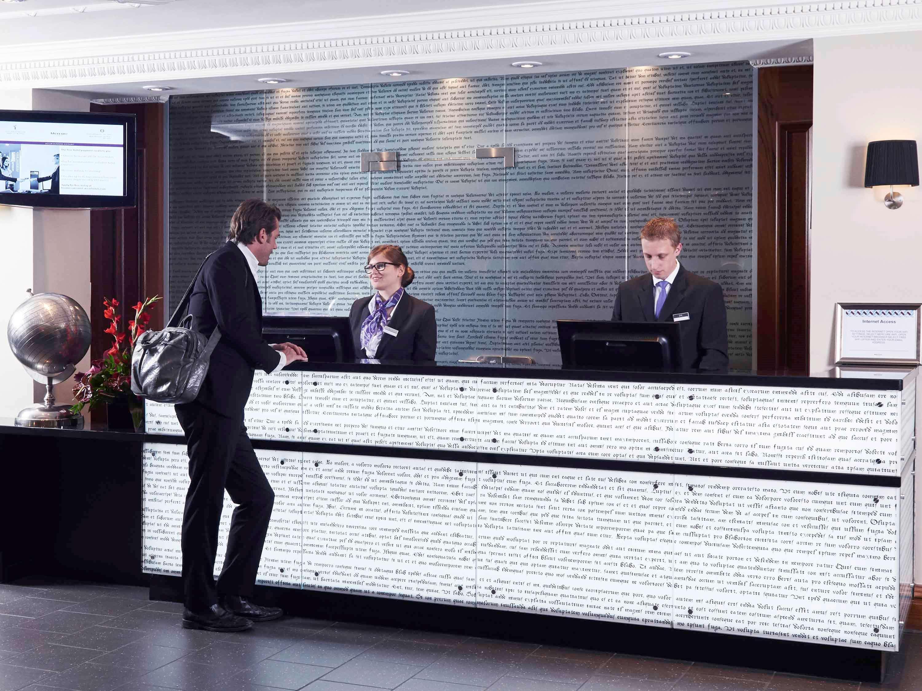 Mercure Exeter Southgate Hotel Bagian luar foto